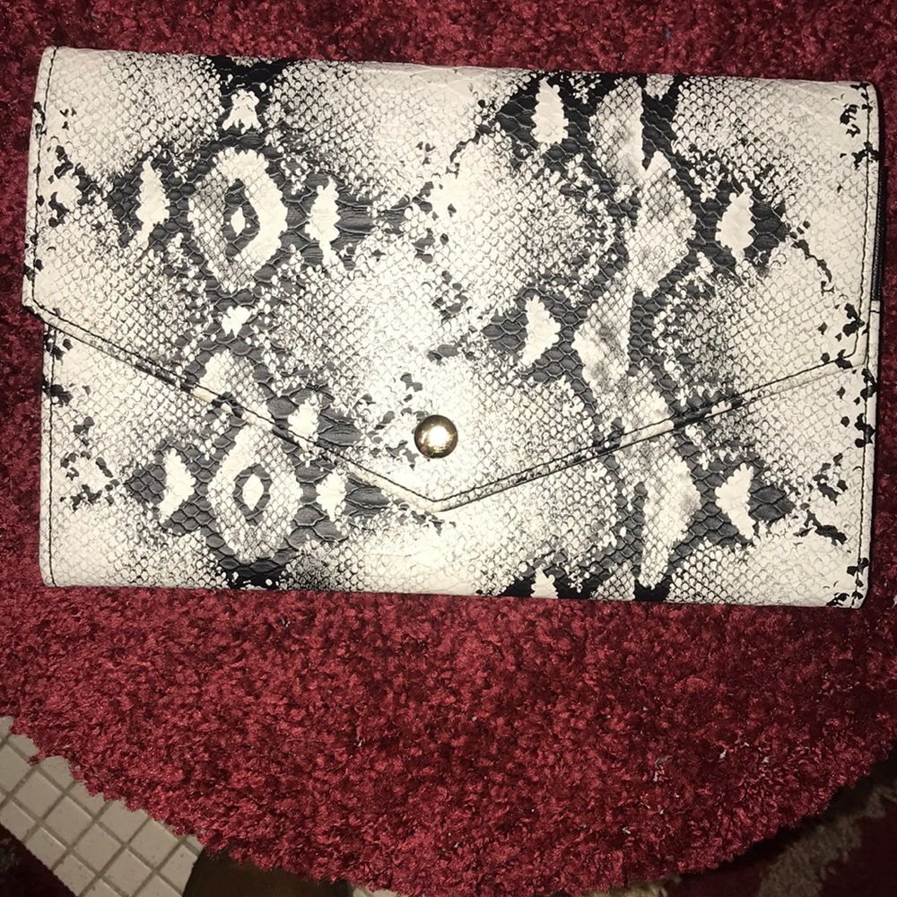 Brand new clutch snake print
